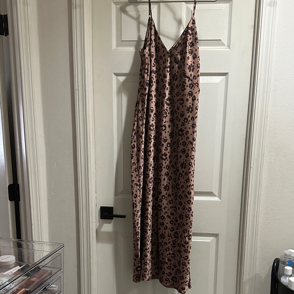 Old Navy Brown Leopard Print Dress